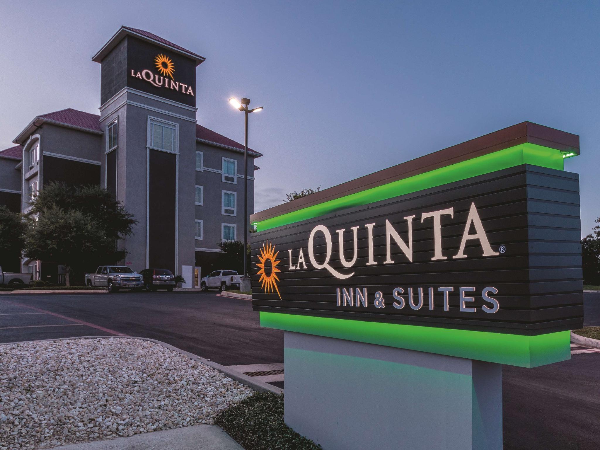 La Quinta By Wyndham San Antonio Northwest Hotel Exterior photo