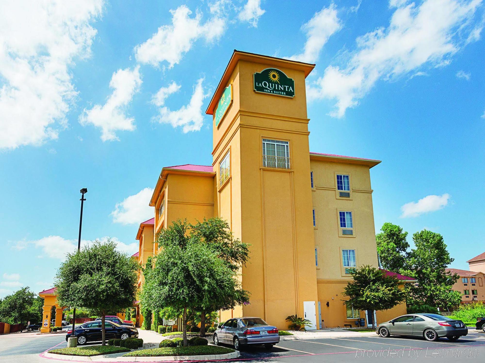 La Quinta By Wyndham San Antonio Northwest Hotel Exterior photo