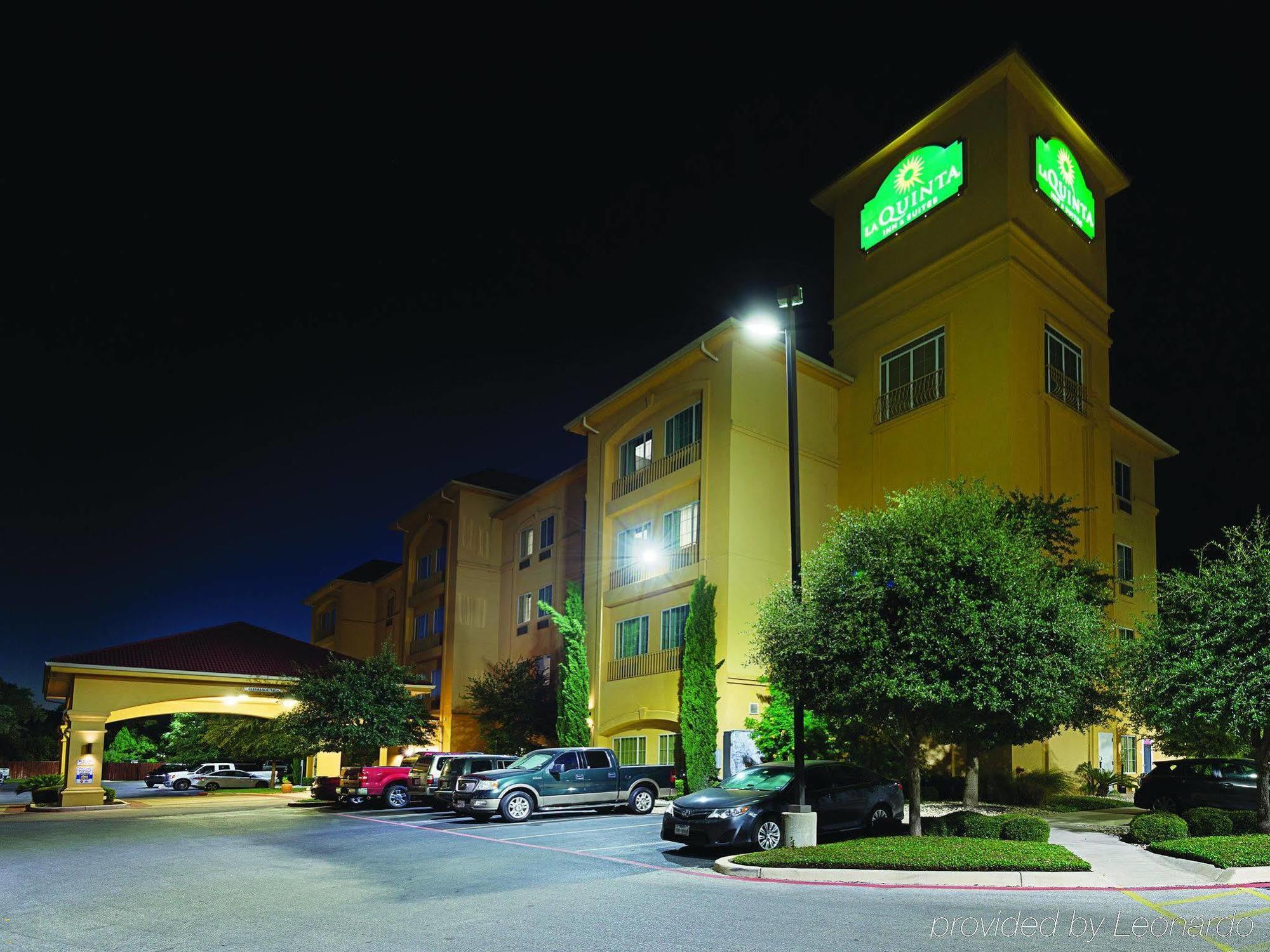 La Quinta By Wyndham San Antonio Northwest Hotel Exterior photo